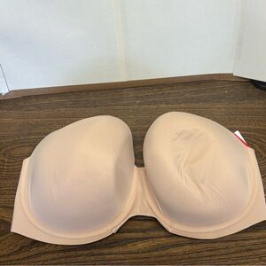 38DDD Up for Anything Strapless Spanx Bra NWT